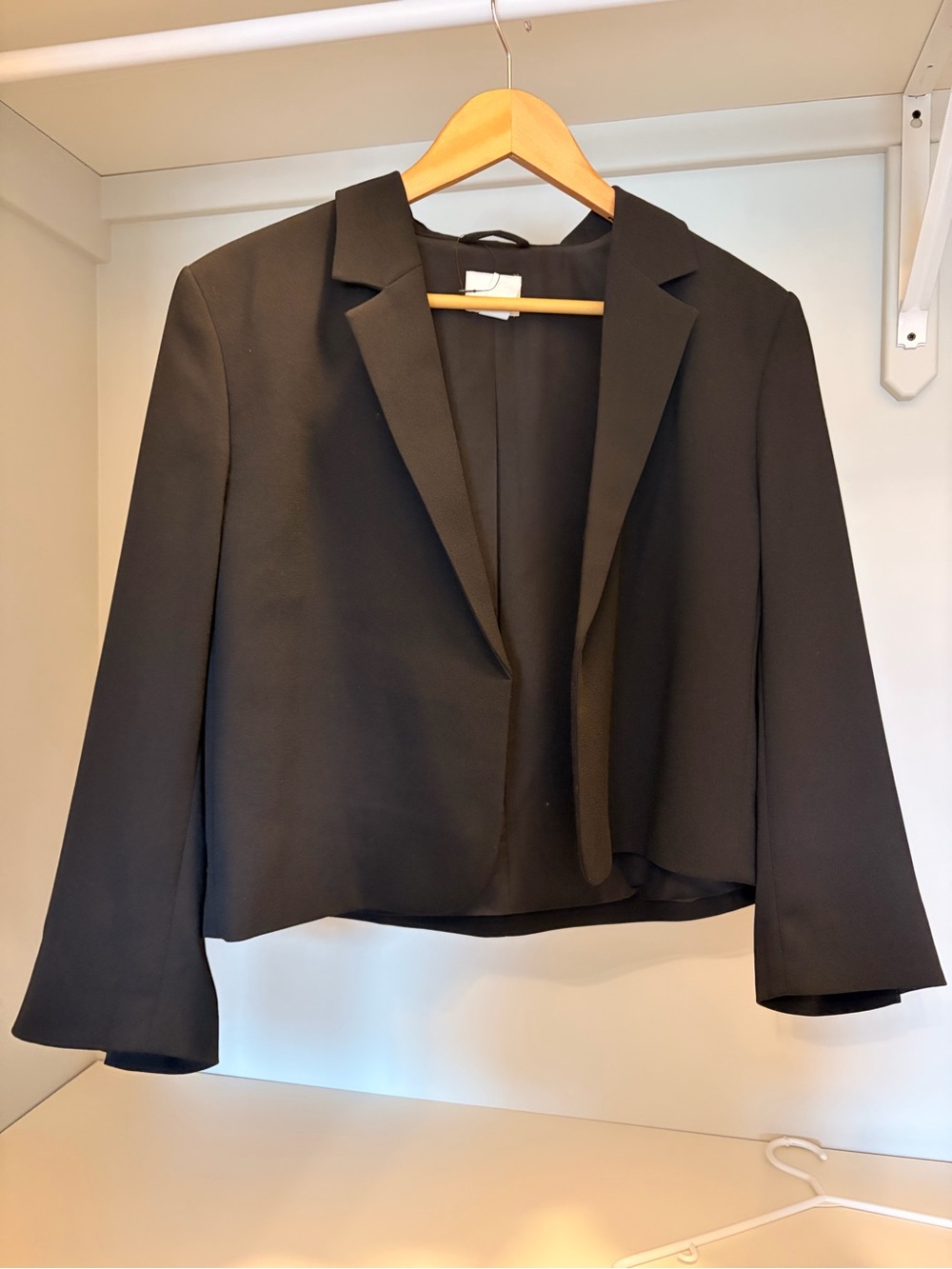 Black Women's Cropped Blazer Jacket